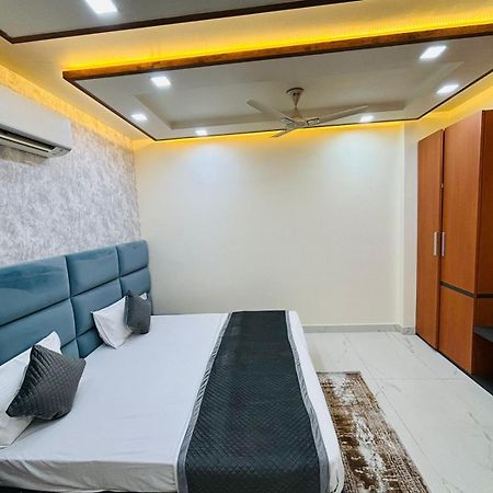 Hotel Town Grand Агра Экстерьер фото