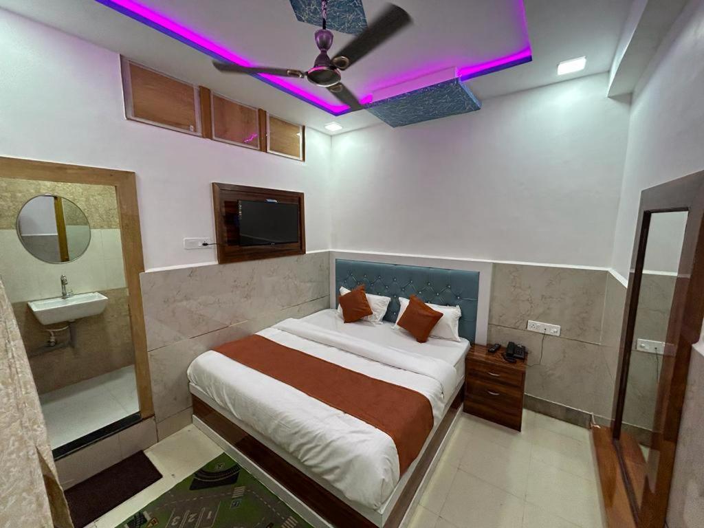 Hotel Town Grand Агра Экстерьер фото