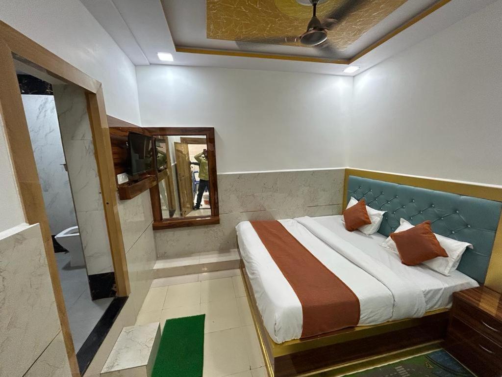 Hotel Town Grand Агра Экстерьер фото